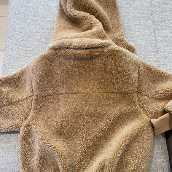 Alo Sherpa Zip Jacket – Tan / Camel - Picture 4 of 10